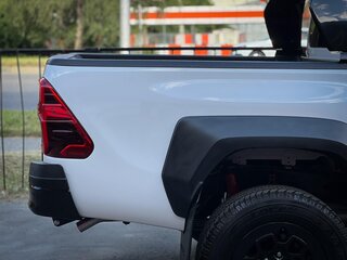 2025 Toyota Hilux VIII Рестайлинг 2, белый, 8000000 рублей, вид 5