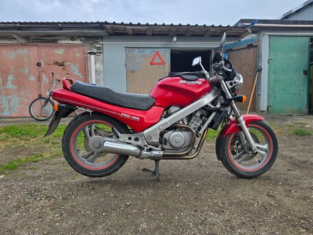 1996 Honda NTV 650, красный, 260000 рублей, вид 4