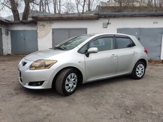 2007 Toyota Auris I, серебристый, 700000 рублей, вид 2