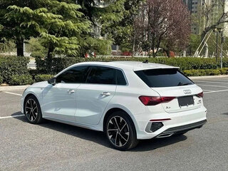 2023 Audi A3 Sportback 35 TFSI IV (8Y), белый, 2100000 рублей, вид 5