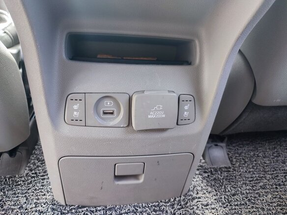 2020 Kia Carnival III, белый, 3700000 рублей - вид 25