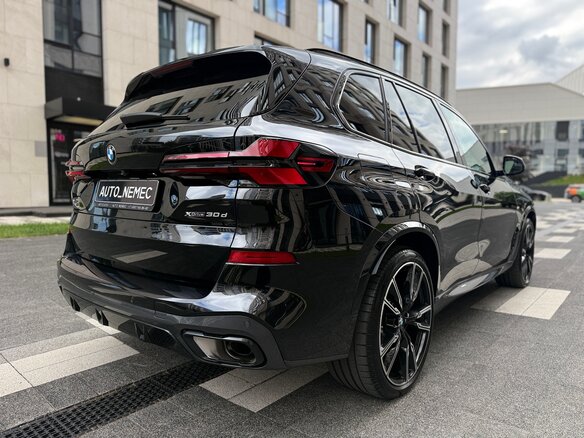 2025 BMW X5 30d IV (G05/G18) Рестайлинг, чёрный, 17000000 рублей - вид 6