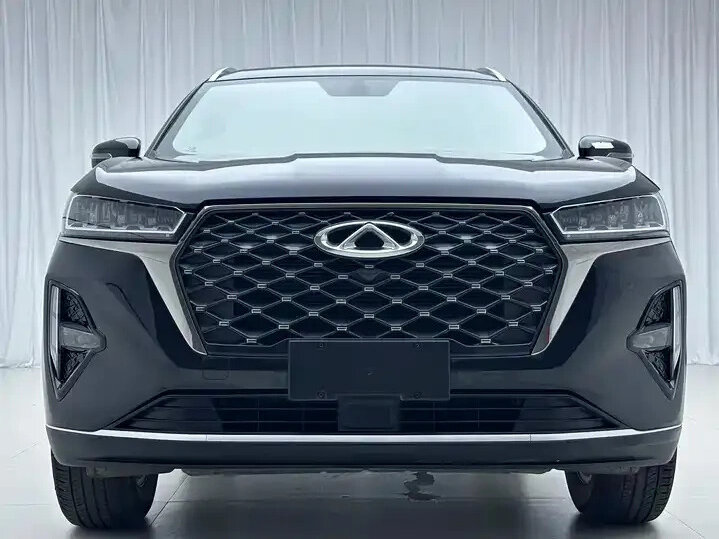 Открыть фотографии: Chery Tiggo 7 Plus I