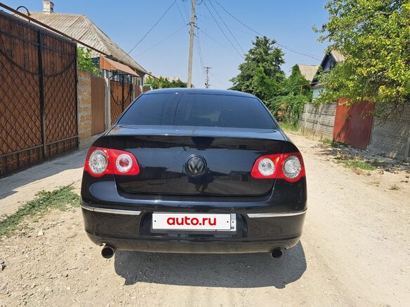 2008 Volkswagen Passat B6, чёрный, 815000 рублей - вид 2