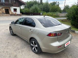 2011 Mitsubishi Lancer X Рестайлинг, золотистый, 700000 рублей, вид 5