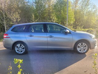 2019 Peugeot 308 II Рестайлинг, серебристый, 960000 рублей, вид 4