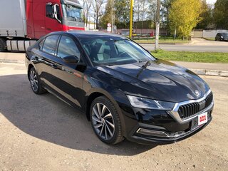 2022 Skoda Octavia IV (A8), чёрный, 3300000 рублей, вид 3