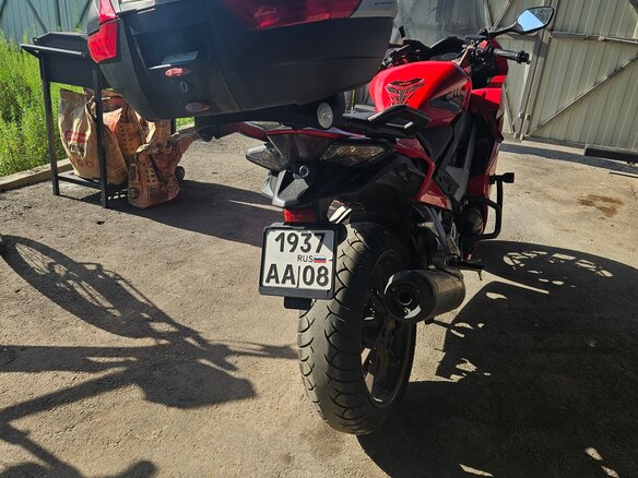 2014 Honda VFR 800, красный, 650000 рублей - вид 1