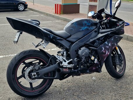 2008 Yamaha YZF-R1, чёрный, 770000 рублей, вид 5