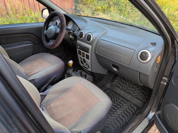 2008 Renault Logan I, серый, 405000 рублей - вид 9