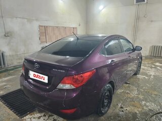 2013 Hyundai Solaris I, фиолетовый, 780000 рублей, вид 3