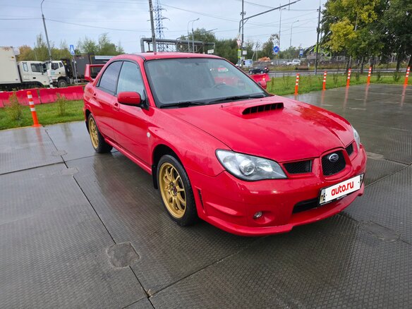 2006 Subaru Impreza II Рестайлинг 2, красный, 1250000 рублей - вид 4