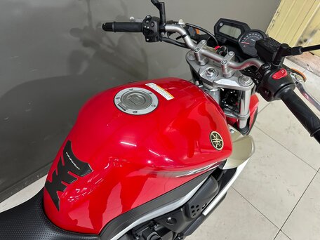 2009 Yamaha XJ6 (FZ6R), красный, 500000 рублей, вид 2