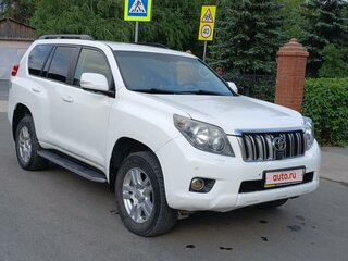 2010 Toyota Land Cruiser Prado 150 Series, белый, 2370000 рублей, вид 2