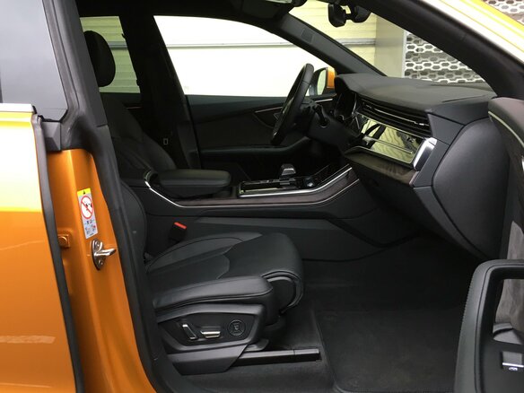 2018 Audi Q8 55 TFSI I (4M), оранжевый - вид 11