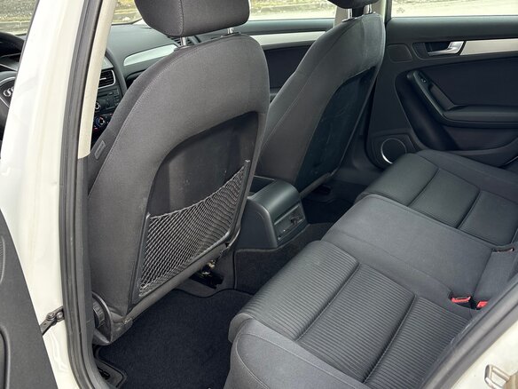 2008 Audi A4 IV (B8), белый, 780000 рублей - вид 20
