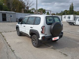 2023 Lada (ВАЗ) Niva Travel I, белый, 995000 рублей, вид 4