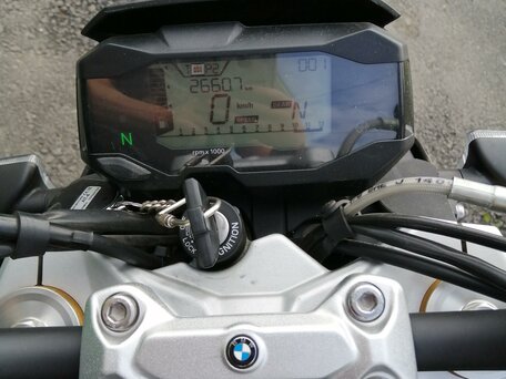 2017 BMW G 310 R, чёрный, 600000 рублей, вид 5