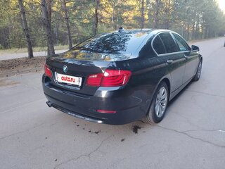 2010 BMW 5 серии 523i VI (F10/F11/F07), чёрный, 1777000 рублей, вид 4