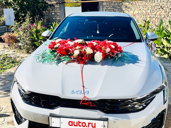 2024 Kia K5 III Рестайлинг, серый, 3400000 рублей - вид 1