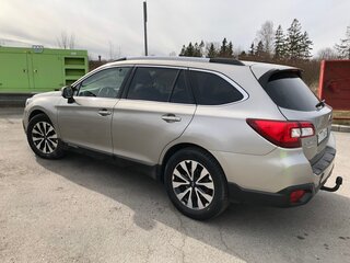 2016 Subaru Outback V, серый, 2950000 рублей, вид 4