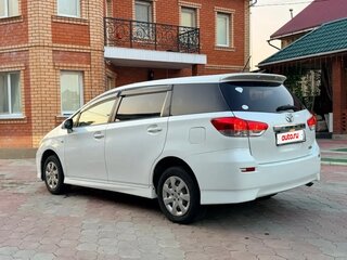 2009 Toyota Wish II, белый, 890000 рублей, вид 4