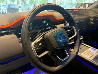 2026 Zeekr 9X 70 kWh, чёрный, 15300000 рублей, вид 5