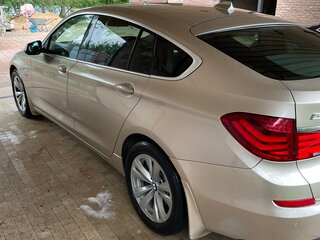 2011 BMW 5 серии Gran Turismo 530d xDrive VI (F10/F11/F07), бежевый, 1770000 рублей, вид 4
