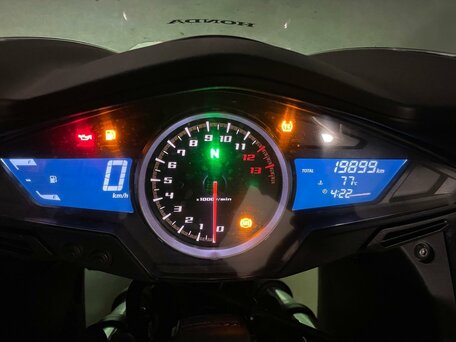 2016 Honda VFR 800, чёрный, 900000 рублей, вид 1