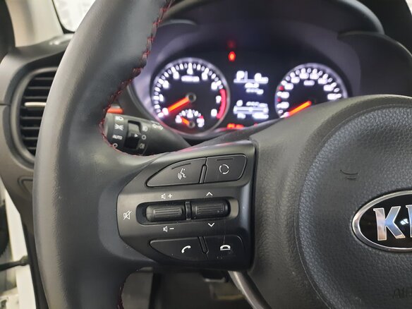 2020 Kia Rio X-Line IV, белый - вид 12