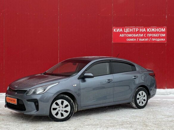 2018 Kia Rio IV, серый