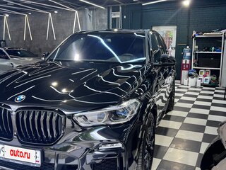 2019 BMW X5 M50d IV (G05/G18), чёрный, 6090000 рублей, вид 2