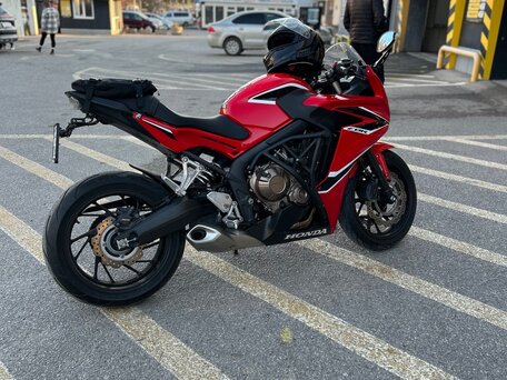 2017 Honda CBR 650F, красный, 850000 рублей, вид 1