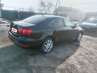 2011 Volkswagen Jetta VI, чёрный, 800000 рублей, вид 5