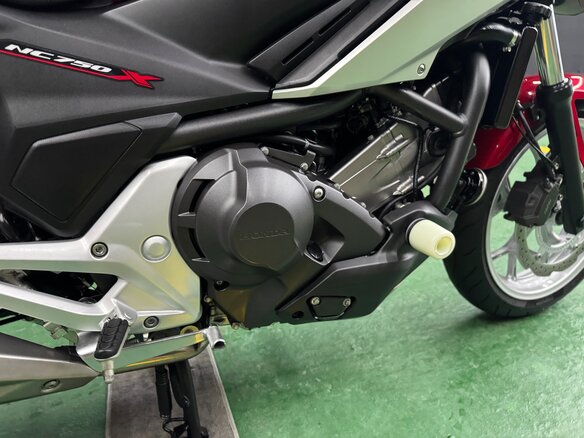 2016 Honda NC 750X, красный, 850000 рублей - вид 19