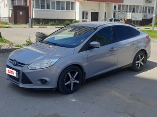 2013 Ford Focus III, серебристый, 900000 рублей, вид 2