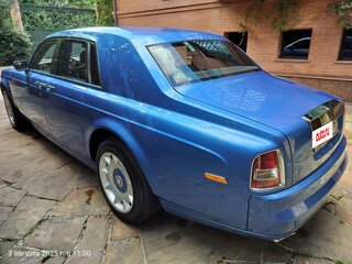 2007 Rolls-Royce Phantom VII, синий, 23000000 рублей, вид 4