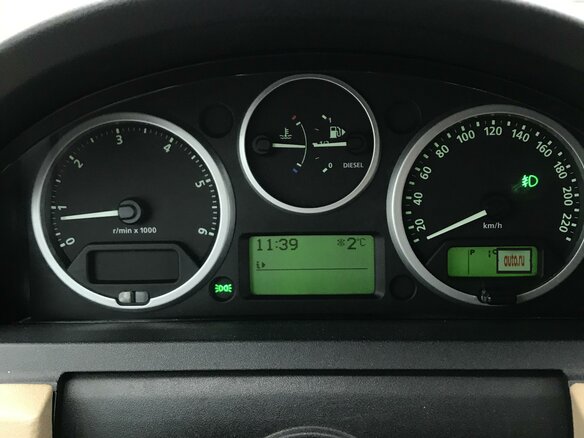 2007 Land Rover Discovery III, чёрный - вид 6