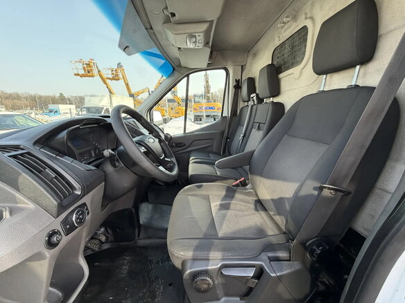 2021 Ford Transit, белый, 1570000 рублей - вид 9