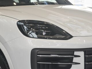 2025 Porsche Cayenne Coupé III Рестайлинг, белый, 15912000 рублей, вид 3