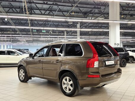 2013 Volvo XC90 I Рестайлинг, коричневый, 1197000 рублей, вид 4