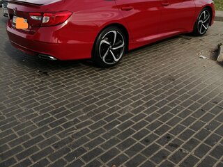 2020 Honda Accord X Рестайлинг, красный, 2100000 рублей, вид 3
