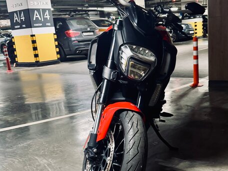 2010 Ducati Diavel, красный, 770000 рублей, вид 1