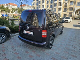 2011 Volkswagen Caddy III Рестайлинг, коричневый, 899000 рублей, вид 4