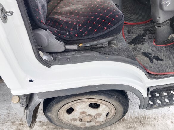 1994 Nissan Atlas, белый, 1300000 рублей - вид 7