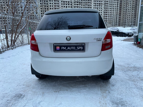 2008 Skoda Fabia II, белый - вид 3