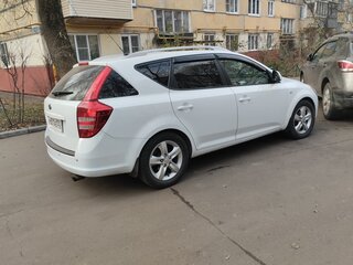 2009 Kia Ceed I, белый, 699000 рублей, вид 3