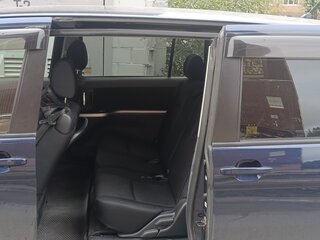 2011 Toyota ISis I Рестайлинг, синий, 1498000 рублей, вид 2