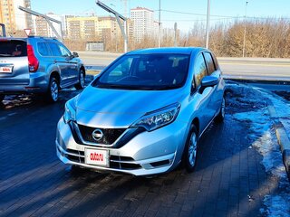 2019 Nissan Note II Рестайлинг, серебристый, 1100000 рублей, вид 1