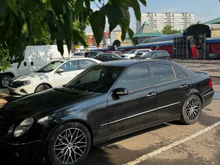 2003 Mercedes-Benz E-Класс 320 III (W211, S211), чёрный, 1000000 рублей, вид 2